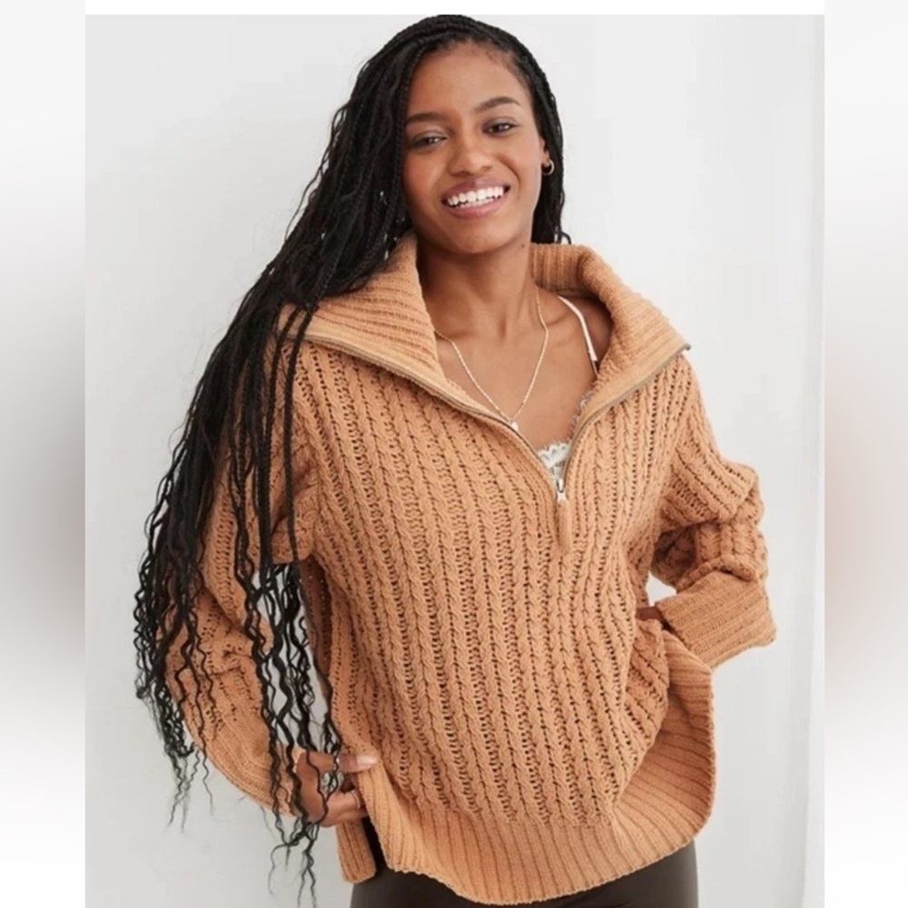 Like New AERIE Cable Car Quarter Zip Sweater